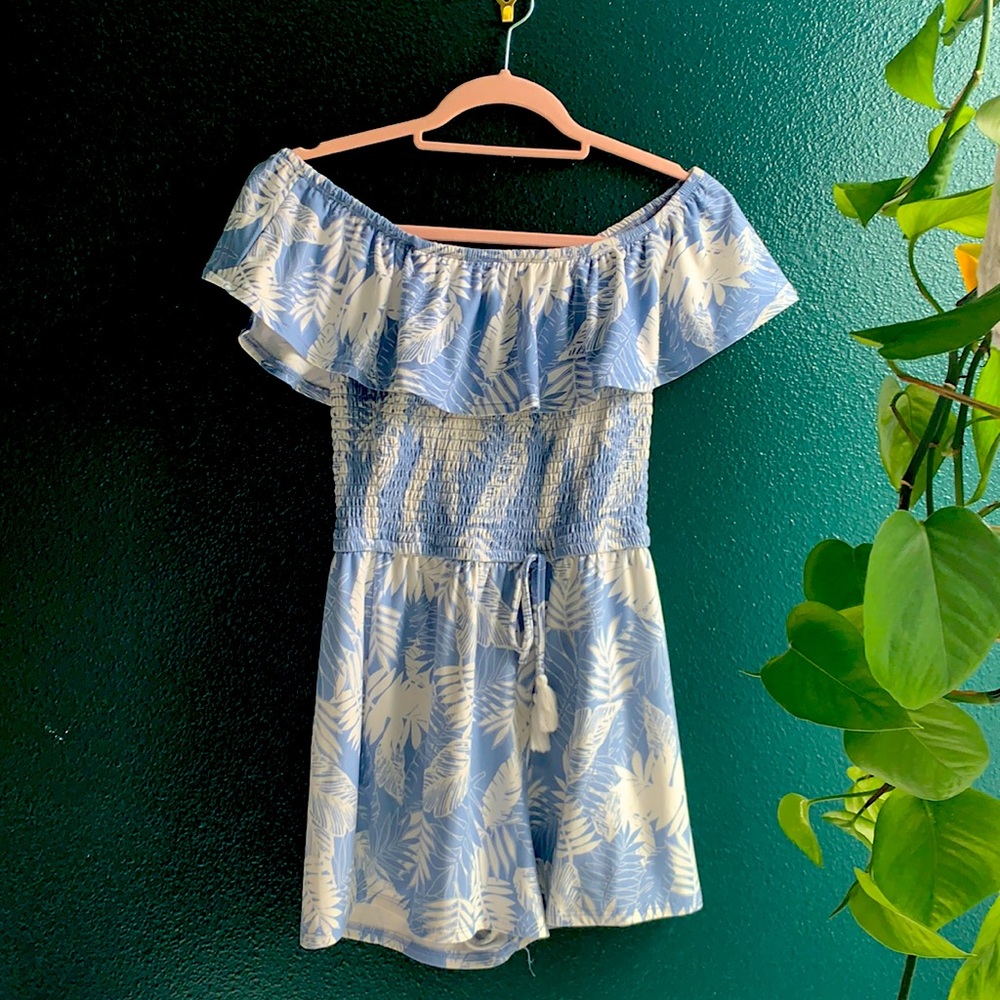 Cute tropical romper!!